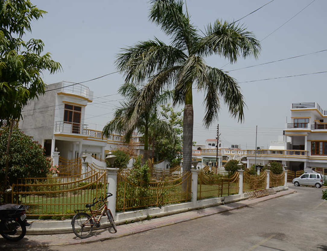 Row House For Sale in Raibareilly Road, Lucknow Eldeco Udyan Suraksha