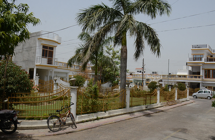 Eldeco Udyan suraksha enclave